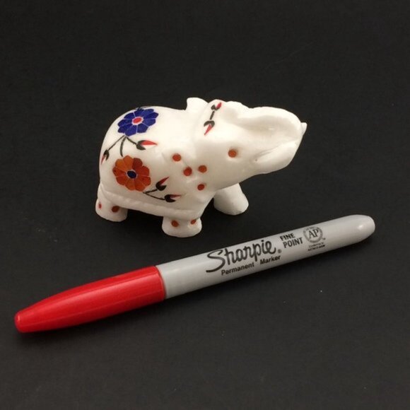 White Marble Elephant Figurine with Stone Inlay Floral Motif Trunk Up Handmade - Picture 15 of 16